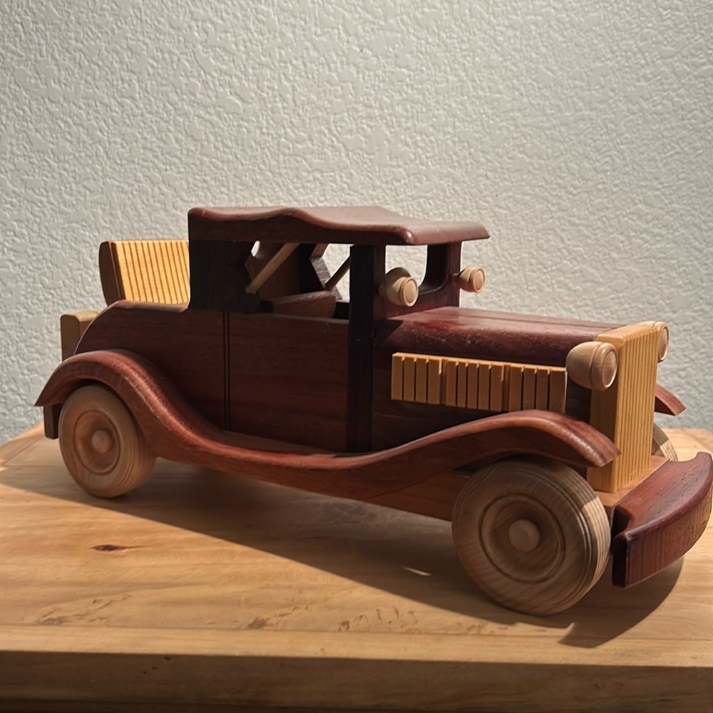 Handmade wood old fashion car